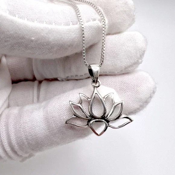 .925 Sterling Silver Lotus Flower Necklace - Picture 5 of 14